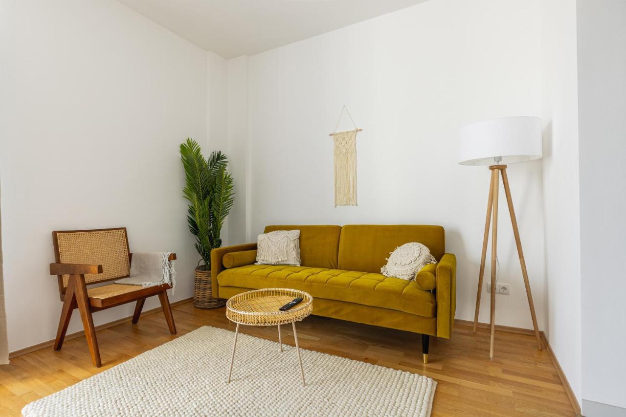 Bright Stylish Apartment With A Balcony In A Top Location Viyana Dış mekan fotoğraf
