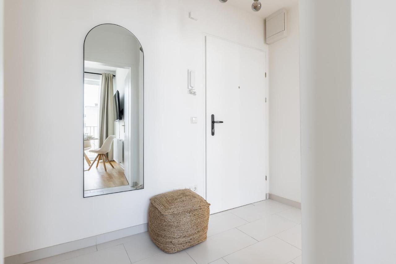 Bright Stylish Apartment With A Balcony In A Top Location Viyana Dış mekan fotoğraf