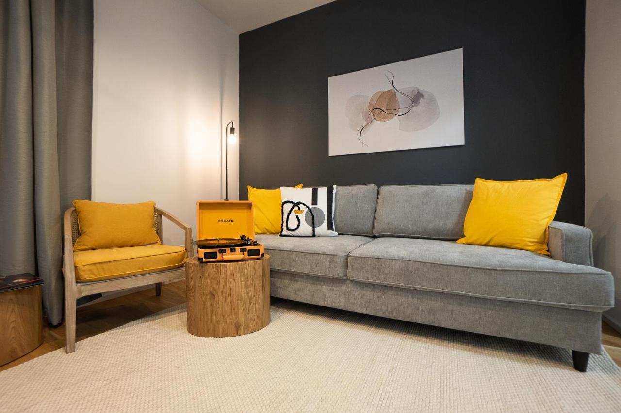 Bright Stylish Apartment With A Balcony In A Top Location Viyana Dış mekan fotoğraf
