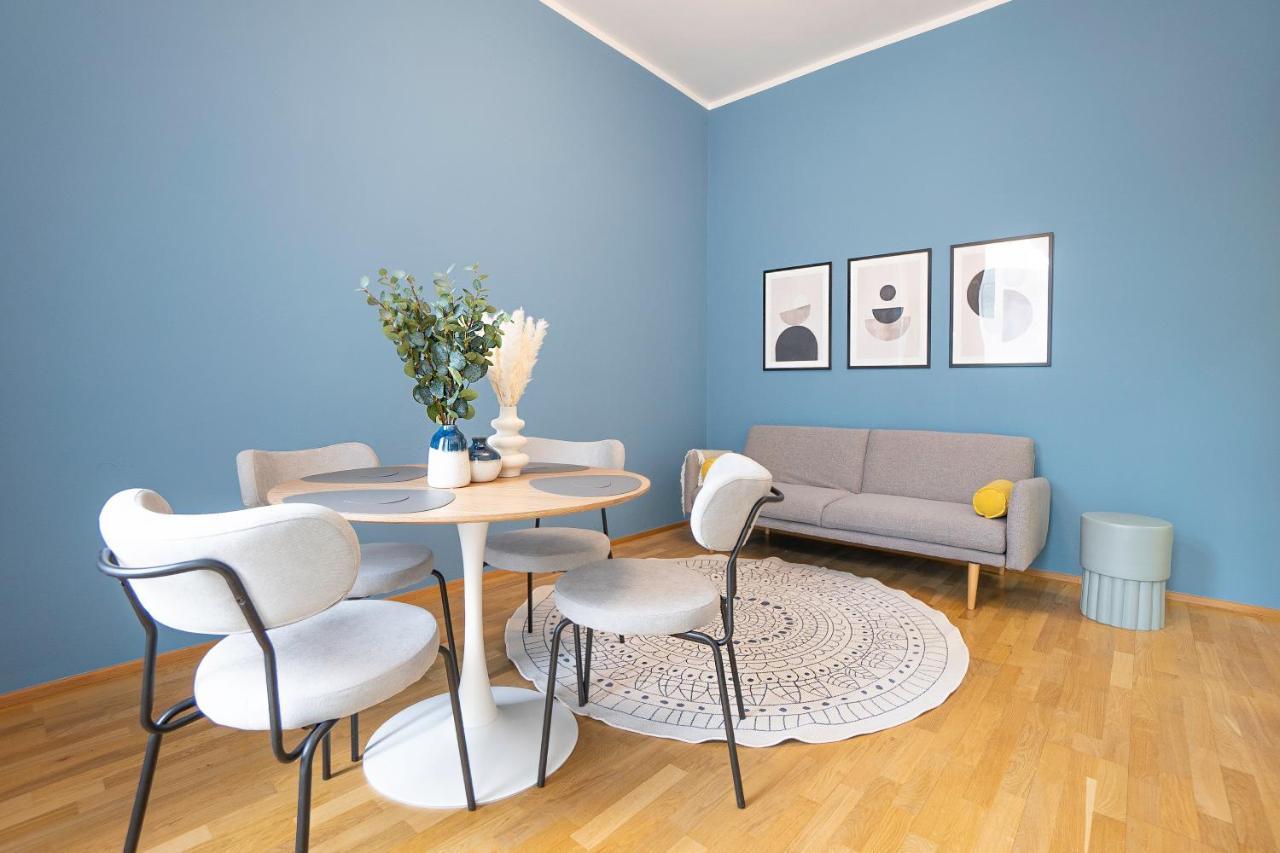 Bright Stylish Apartment With A Balcony In A Top Location Viyana Dış mekan fotoğraf